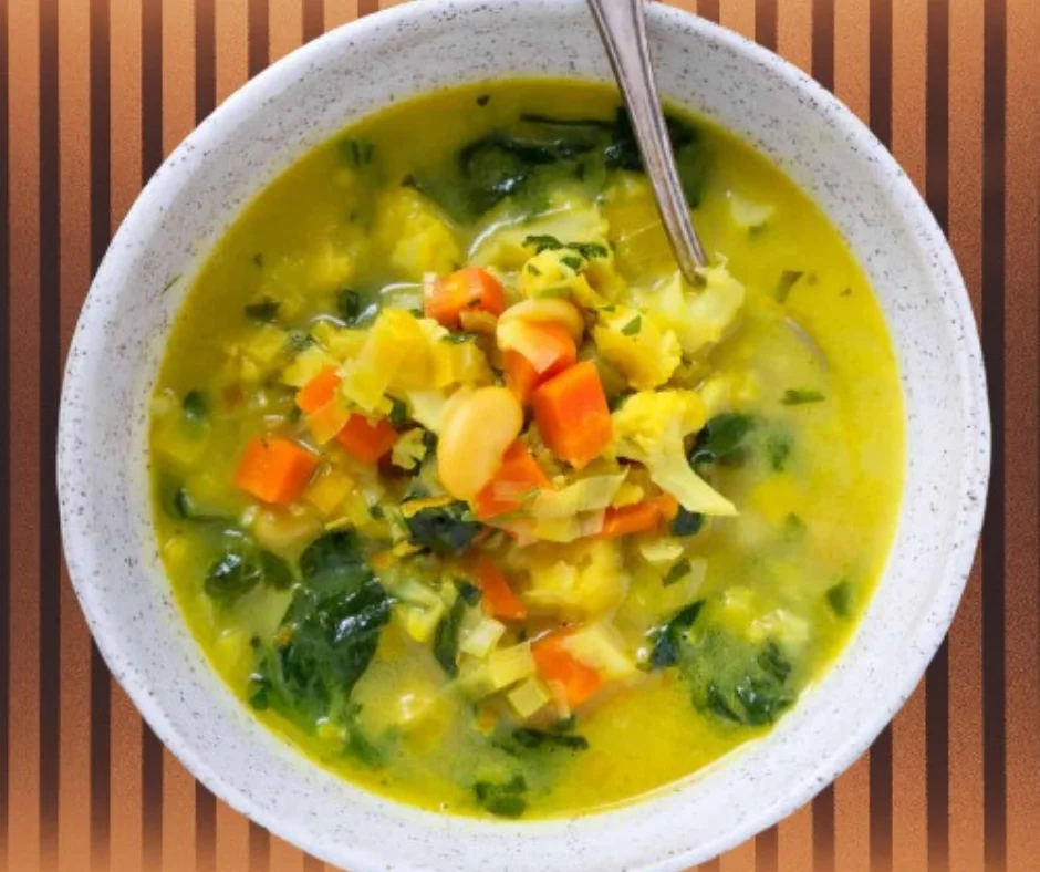 Anti Inflammatory Cauliflower Chicken Soup