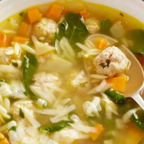 Chicken Escarole Soup With Pasta