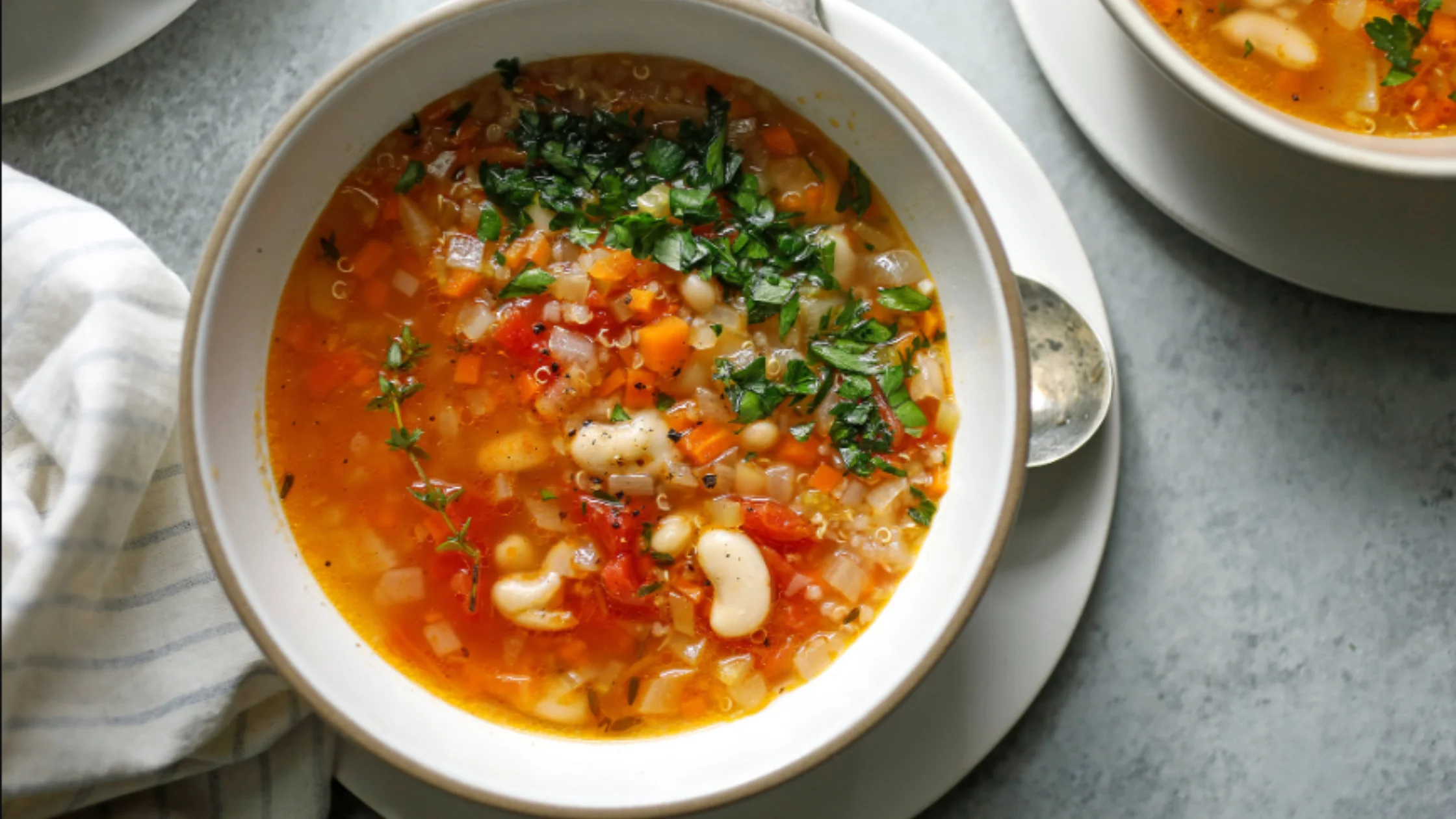 Chicken Kale Quinoa Soup