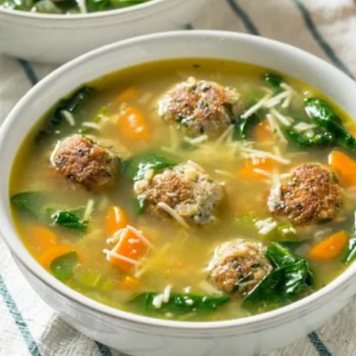 Chicken Soup With Meatballs And Escarole